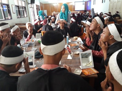 Beauty and Handsome class 3